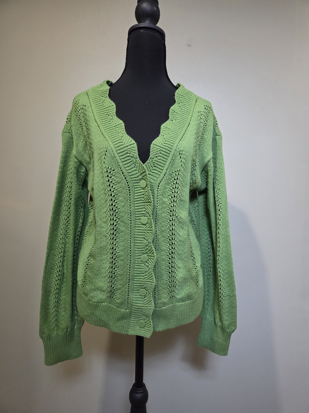 Talbots Light Green Scallop Edge V-Neck Cardigan